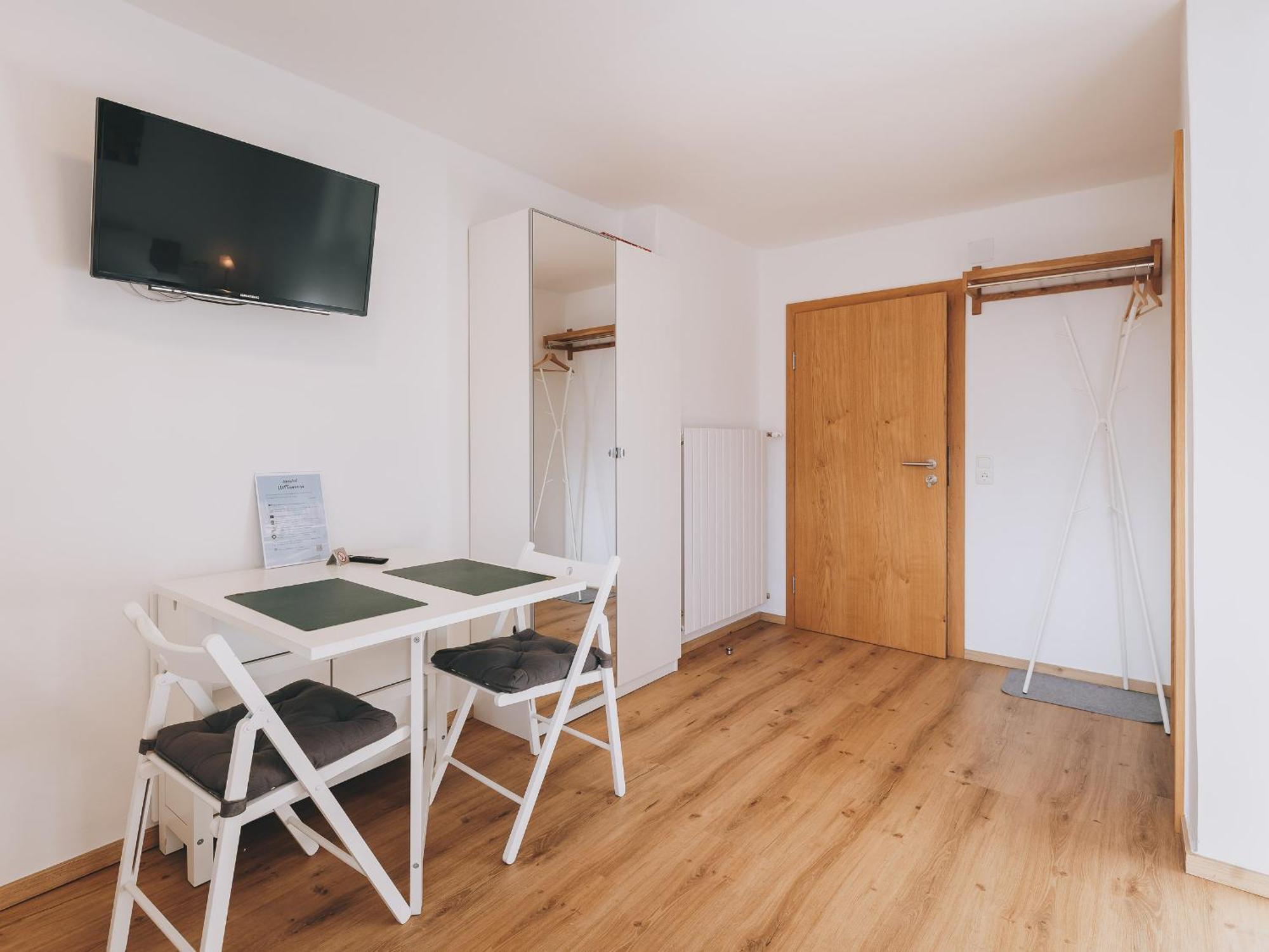 Haus Altenberger By We Rent, Summercard Included Zell am See Bilik gambar